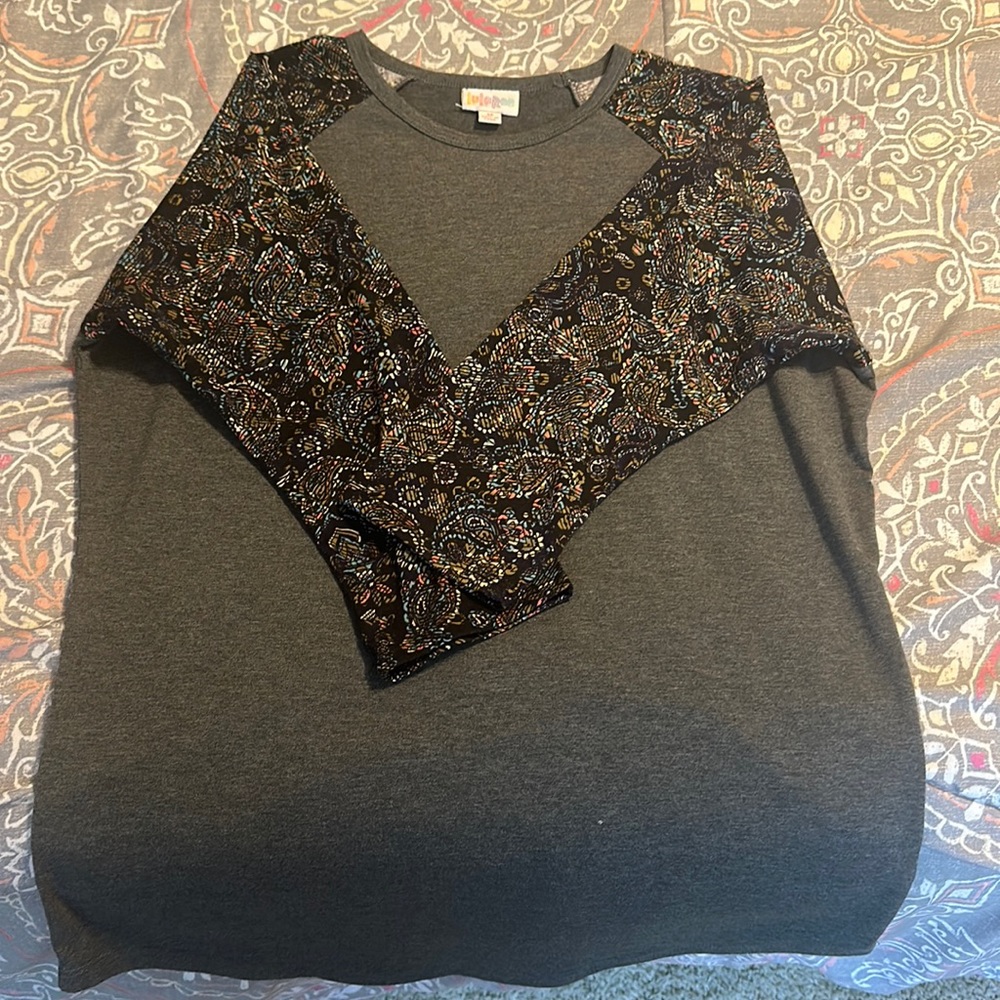 LulaRoe 3/4 sleeve top
